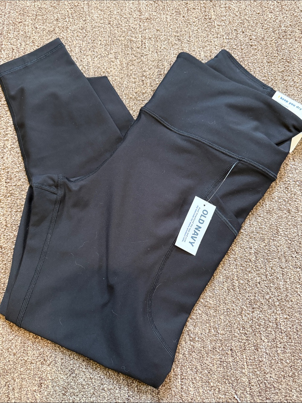 Old Navy Black women’s High-Waist Powersoft Leggings 7/8